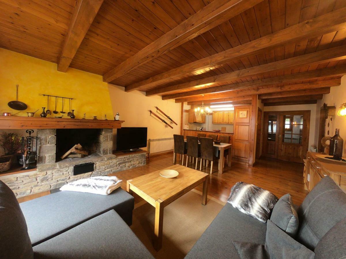Apartamento Aneto Les Bordes Exteriör bild