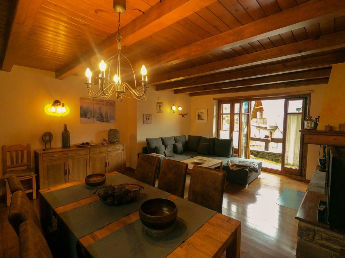 Apartamento Aneto Les Bordes Exteriör bild