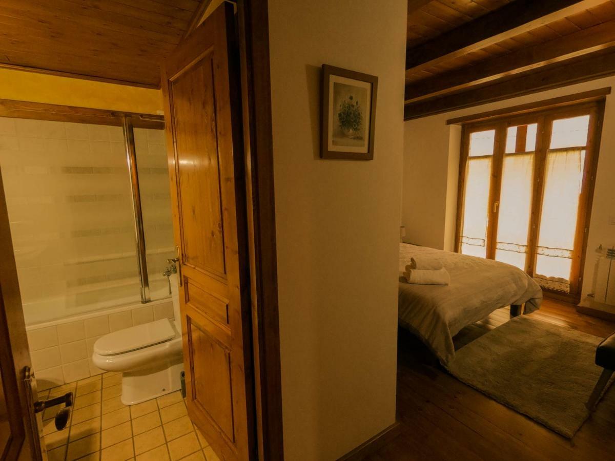 Apartamento Aneto Les Bordes Exteriör bild