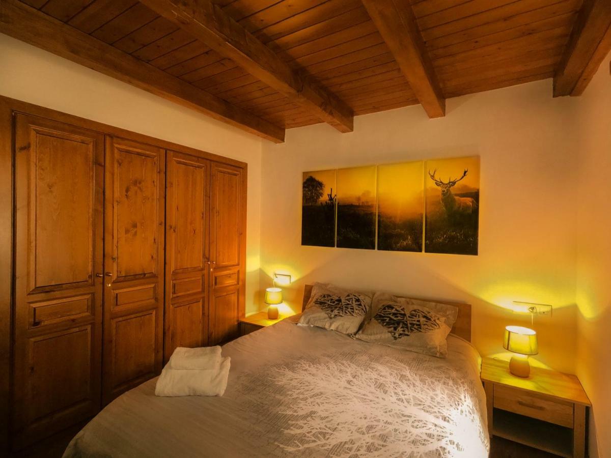 Apartamento Aneto Les Bordes Exteriör bild