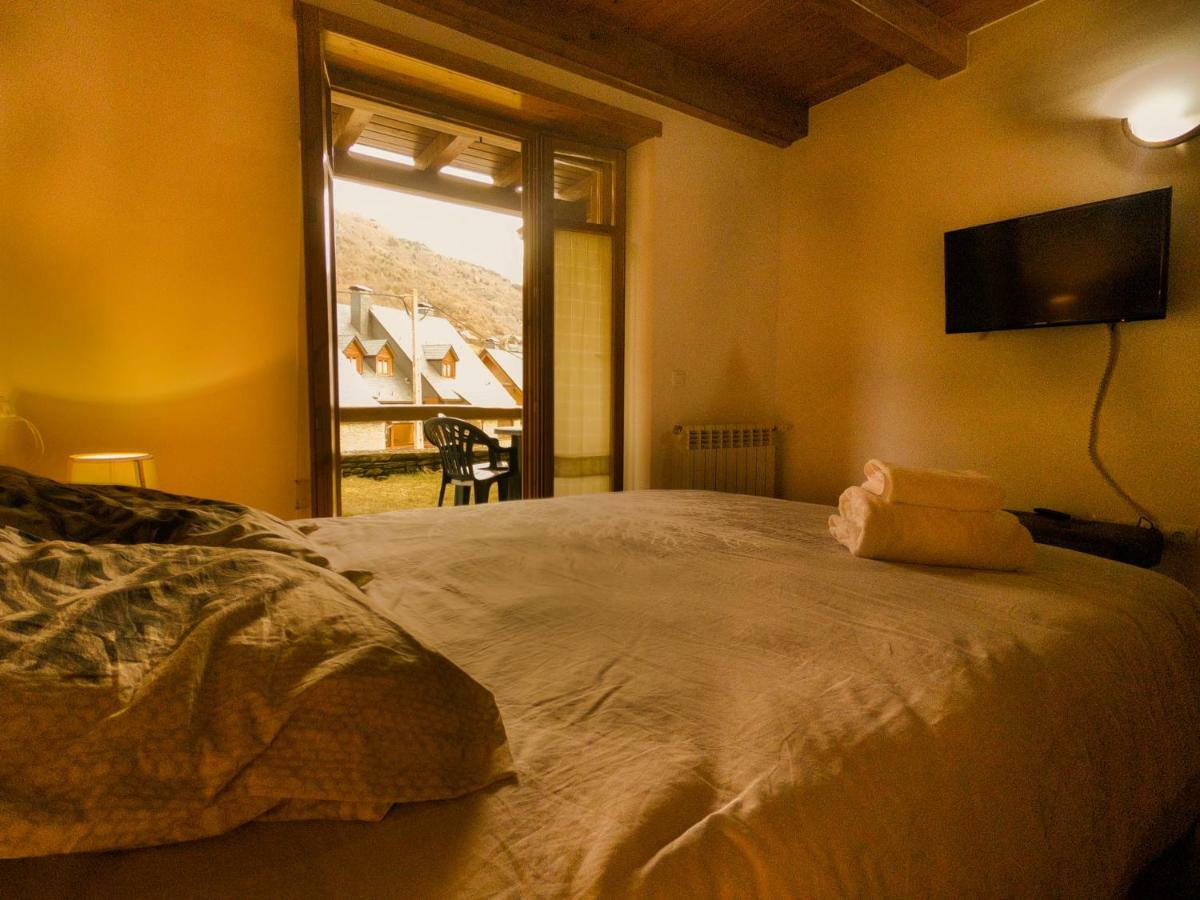 Apartamento Aneto Les Bordes Exteriör bild